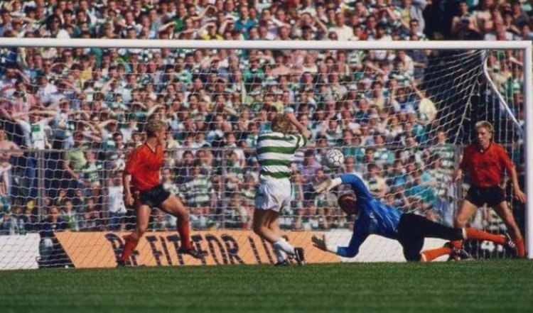 Last Night's Scottish Cup Classic – "Dave Bowman came out of