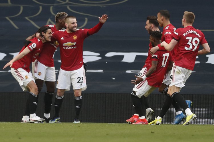 Conor McGregor doubles down on Man United interest/Adds Celtic to the mix