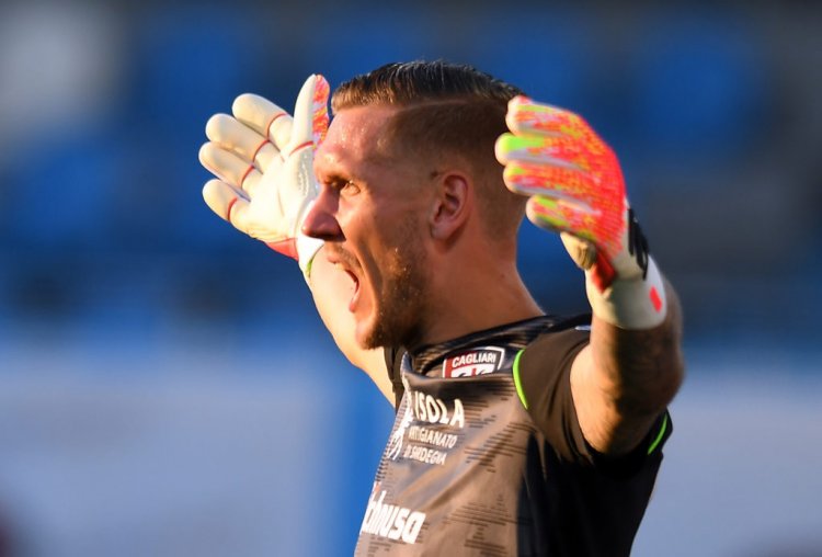 Goalkeeper Robin Olsen to become available again this summer after 2020 Celtic link - 67 Hail Hail