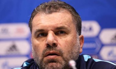 Celtic news: McLeish - Postecoglou delay 'difficult' for Bhoys to deal with