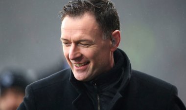 Celtic favourite Chris Sutton draws the short straw just hours before England vs Scotland clash - 67 Hail Hail