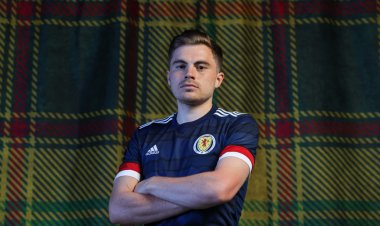 Celtic attacker James Forrest left on the bench as Scotland toil to disappointing defeat - 67 Hail Hail