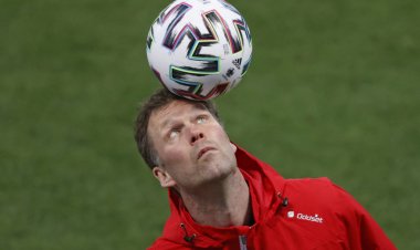 Supporters delight in seeing former Celtic man Morten Wieghorst at Euros; tip him for role - 67 Hail Hail