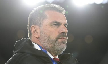 ‘Looking for a replacement’ – Pundit makes bold Celtic claim after key deal agreed