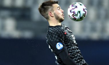 Player Profiles: Who are the two defenders Ange Postecoglou is targeting to solve Celtic's defensive woes?