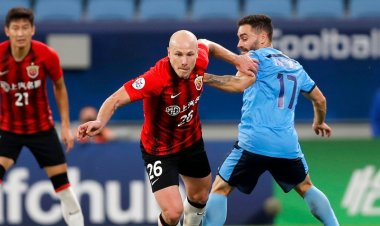 Ex-Huddersfield Town favourite Aaron Mooy could leave China this summer