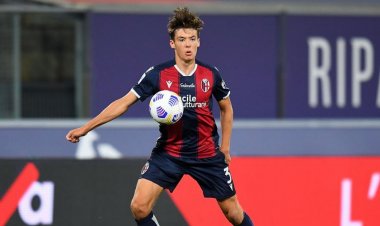 Aaron Hickey in Celtic transfer battle as Napoli prepare unexpected bid