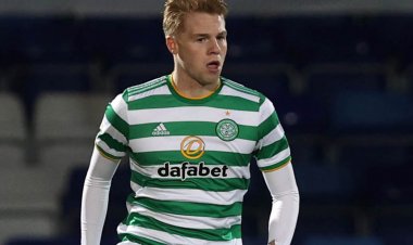 Celtic's Stephen Welsh welcomes Urhoghide competition as he targets starting spot