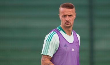 Leigh Griffiths sent home from Celtic camp after alleged inappropriate messages