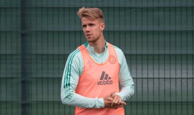 Norwich stand firm on Kris Ajer offer as Celtic given 'take it or leave it' bid