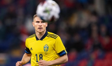 Celtic eyeing Carl Starfelt as their first marquee signing of Postecoglou era