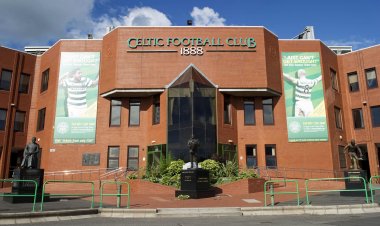 Celtic cult-hero's son follows dad's footsteps with three-year pro contract at Parkhead