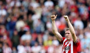 Celtic backed to sign Davies to 'counteract' Rangers move - Whelan
