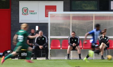 John Kennedy and Gavin Strachan to remain at Celtic as Postecoglou assesses coaching staff