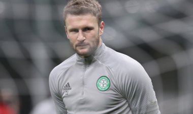 The goalkeeping situation is hotting up at Celtic ahead of Midtjylland - 67 Hail Hail