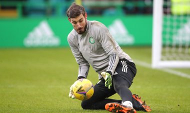 The Celtic support is starting to get behind Vasilis Barkas again - 67 Hail Hail