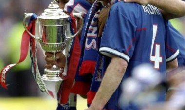 Former Rangers star discusses Old Firm pressure and size of Rangers/Celtic rivalry