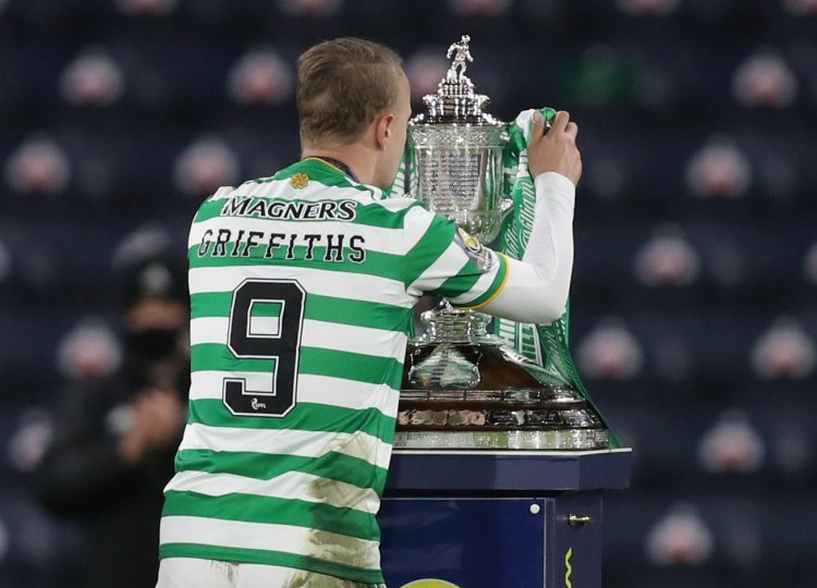 Leigh Griffiths signs Celtic extension