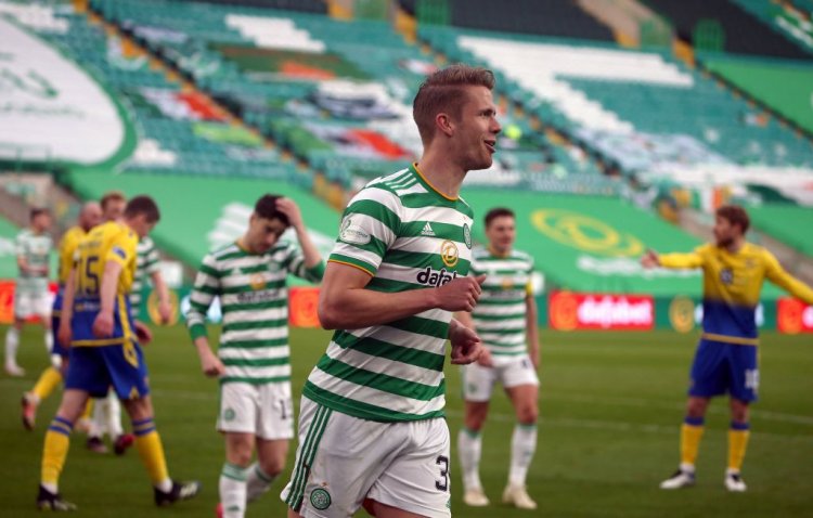 Norwich set to offer improved bid of £12m for Celtic's Kris Ajer