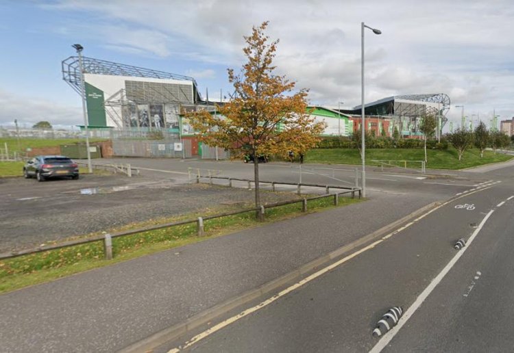 Pop-up protected cycle lane outside Celtic FC stadium removed – to stop fans from tripping over Armadillos