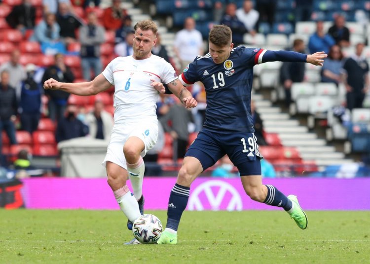 Celtic: Hoops need to offer £4m for Nisbet