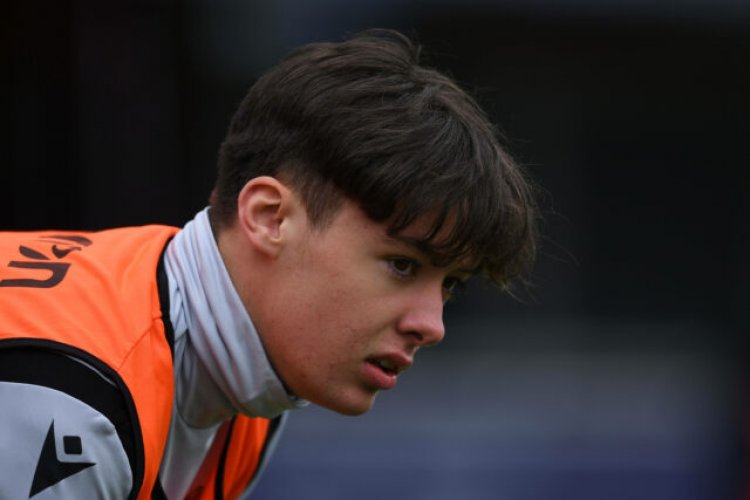 Celtic suffer Aaron Hickey transfer blow | Sportslens.com