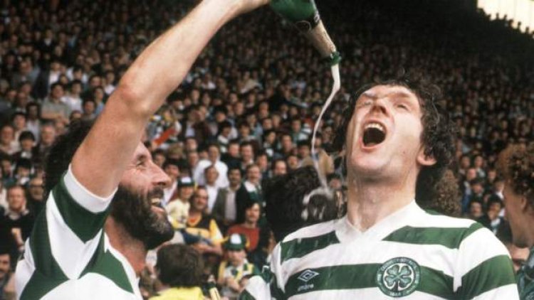 Aitken picks his best team-mates XI