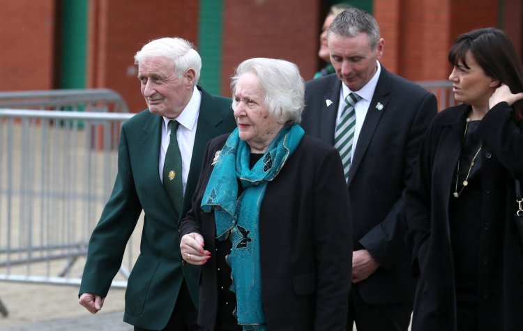Former Celtic forward Charlie Gallagher dies at the age of 80