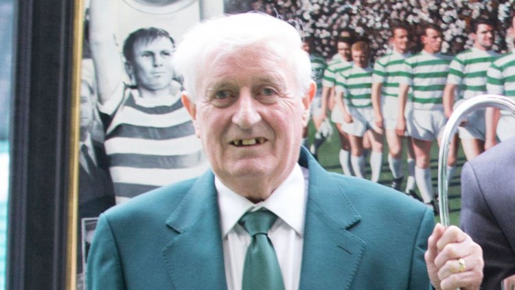 Charlie Gallagher: Former Celtic forward dies aged 80