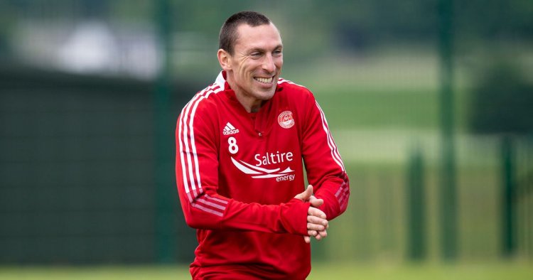 Mikael Lustig says it's weird seeing Scott Brown in Aberdeen colours
