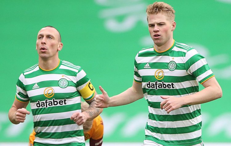 Celtic fans applaud Welsh in draw against Midtjylland