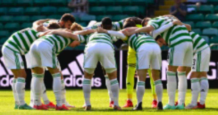 CELTIC 1 FC MIDTJYLLAND 1: BLUNDER BHOYS BITTON, BARKAS KEEP PRESSURE ON HOOPS
