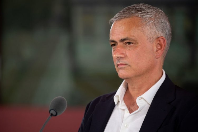 Report: Mourinho joins Celtic and Newcastle in race to sign Hincapie