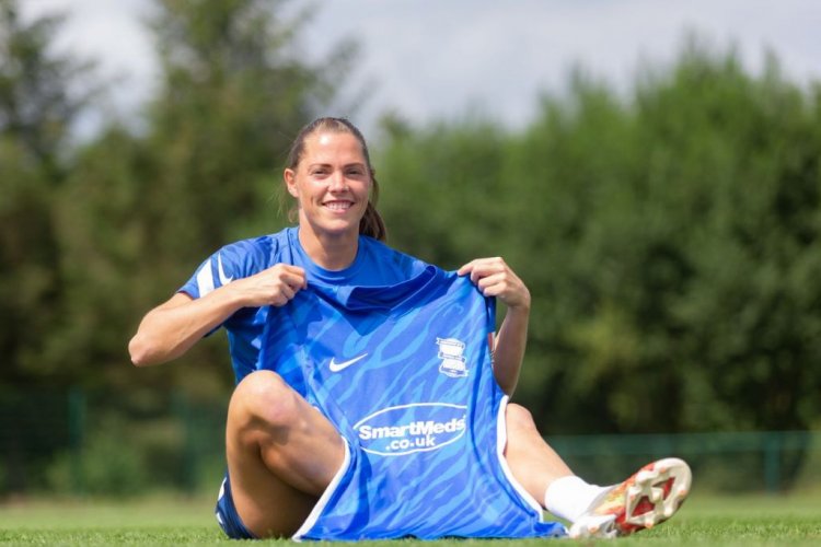 Shock as Celtic FC Women's star player Lisa Robertson signs for B
