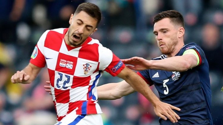 Josip Juranovic: Celtic confirm signing of Croatia right-back on a five-year deal
