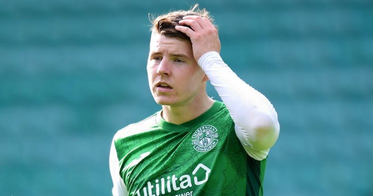 Kevin Nisbet left out of Hibs squad amid Celtic transfer speculation