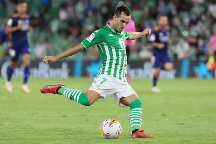 Watch: Juanmi puts Real Betis 4-2 up against Celtic - Football Espana