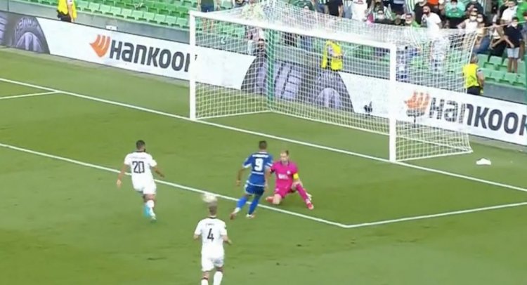 Video: Celtic let two goal lead slip as Betis pounce twice on defensiv